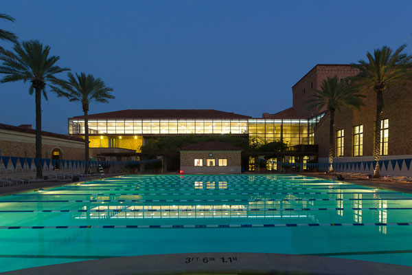 UT_RecSports_Aquatic_Complex_Night